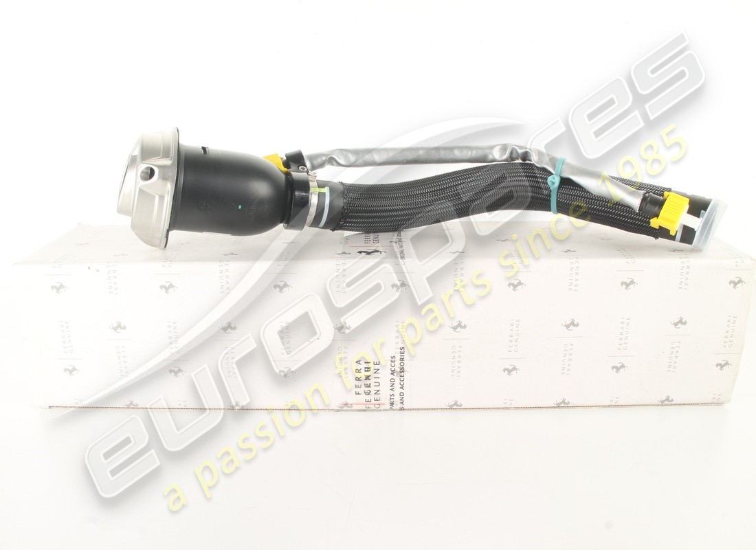 nueva ferrari boca de llenado de combustible completa. número de pieza 312986 (1)