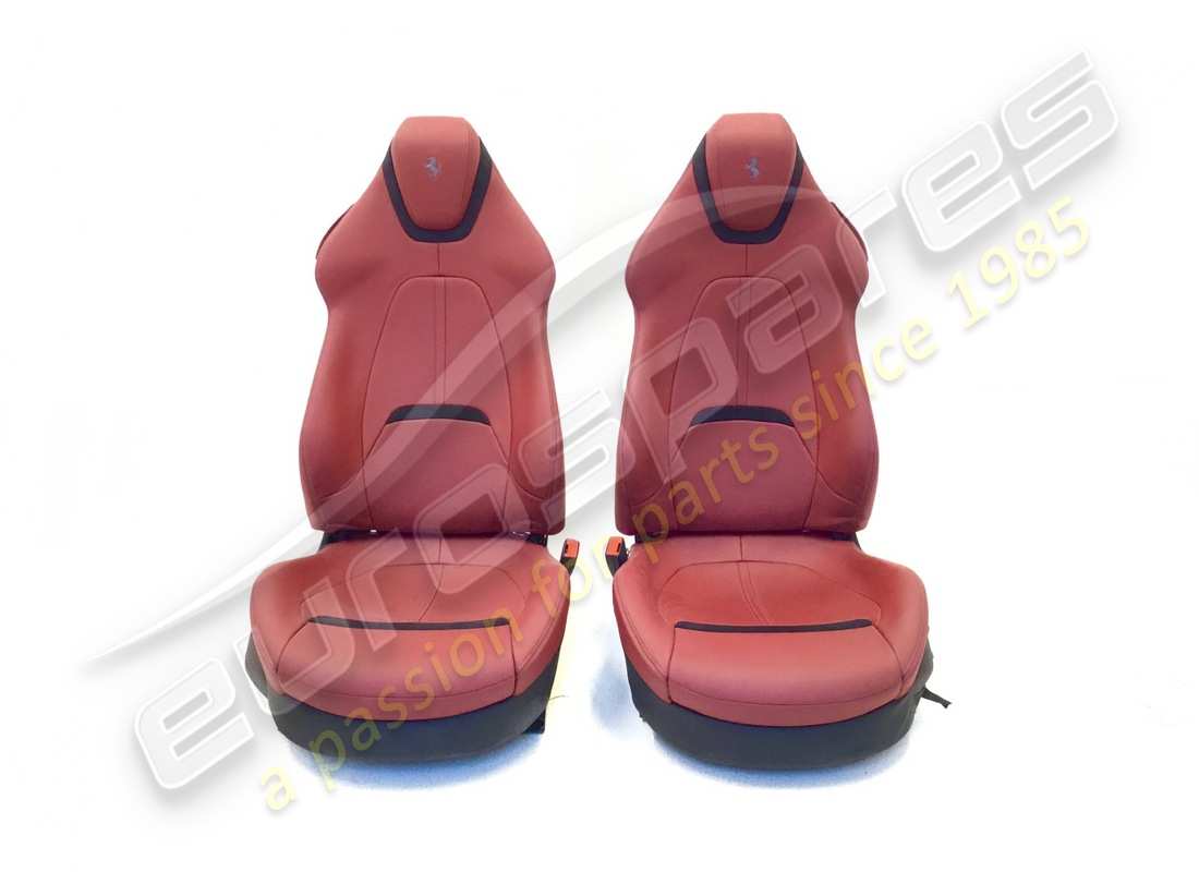 NUEVO (OTROS) Eurospares ASIENTOS ROMA LHD EN ROJO. NÚMERO DE PARTE EAP1226116 (1)