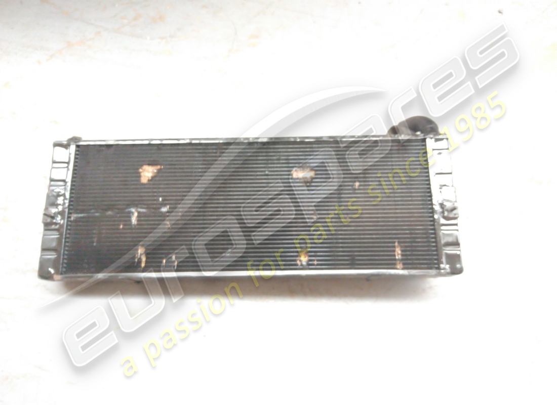 RADIADOR REFRIGERANTE LamborghiniURRACO REACONDICIONADO. NÚMERO DE PARTE 001708578 (1)