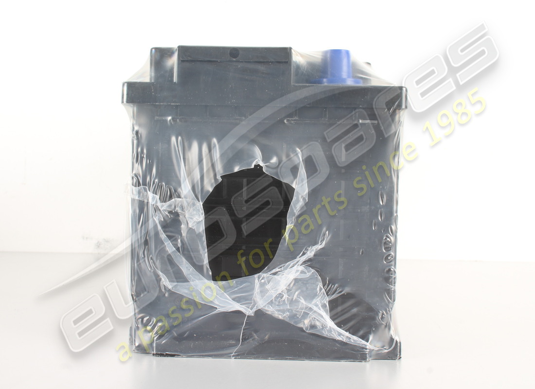batería nueva maserati. número de pieza 673001440 (2)