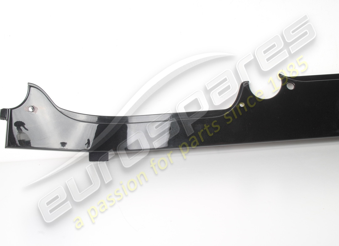 nueva cubierta de barra antivuelco trasera ferrari.. número de pieza 66461900 (2)