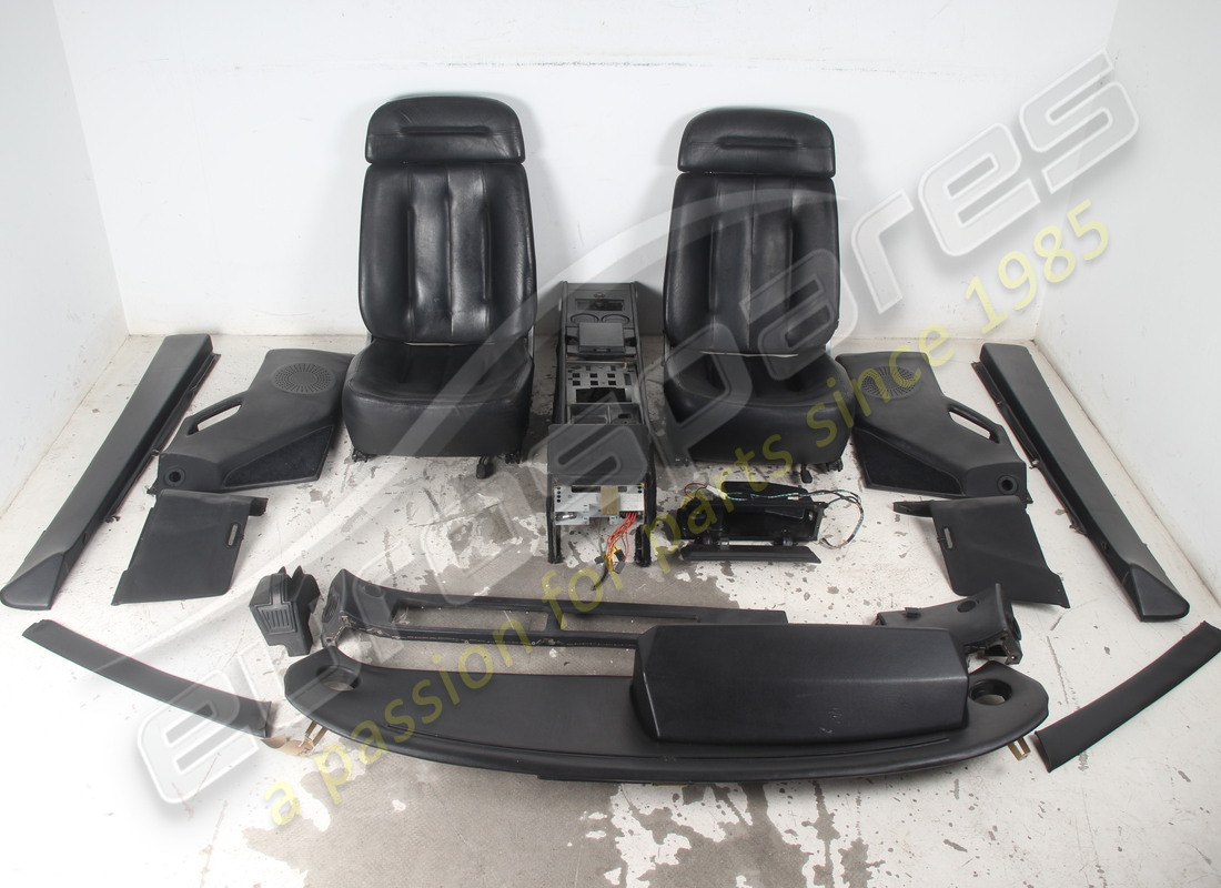 USED FERRARI LHD COMPLETE INTERIOR . PART NUMBER MONINT001 (1)