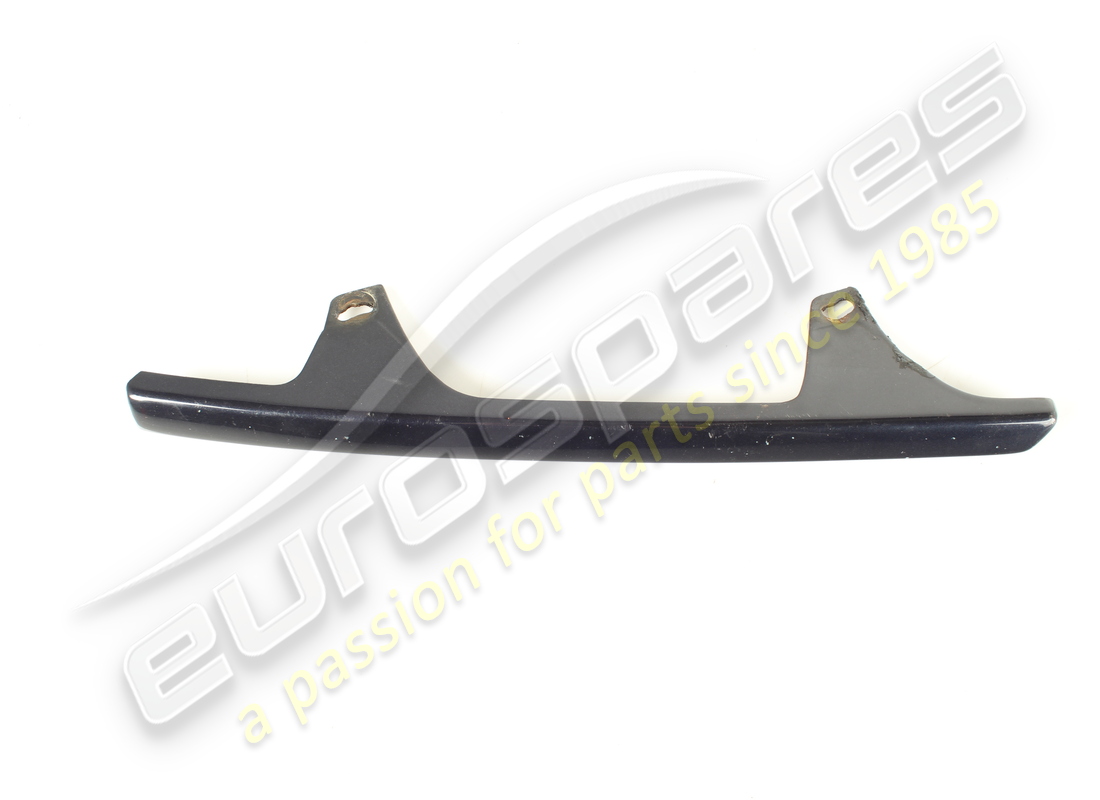 USADO Maserati MOLDURA BAJO FARO IZQUIERDO. NÚMERO DE PIEZA 378300305 (1)