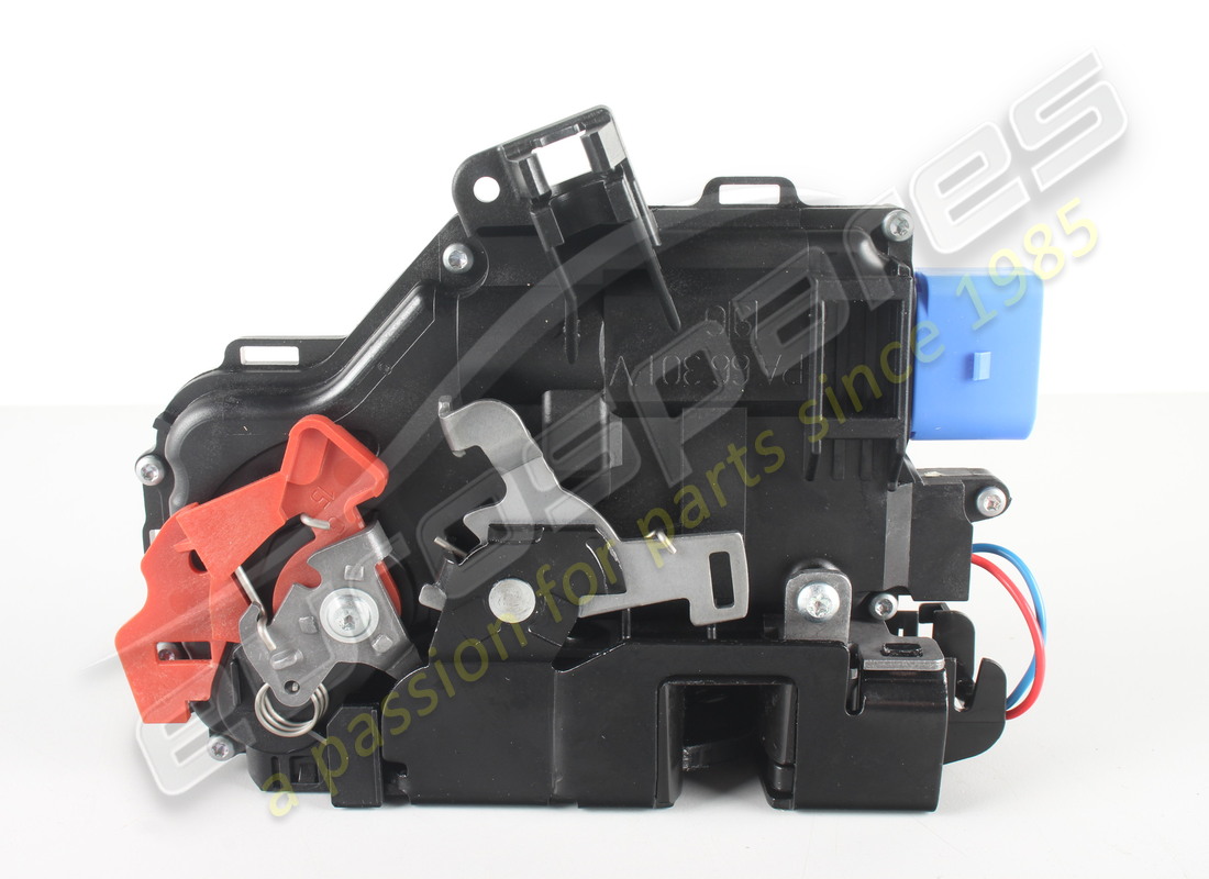 new porsche door latch. part number 3d1837015 (1)