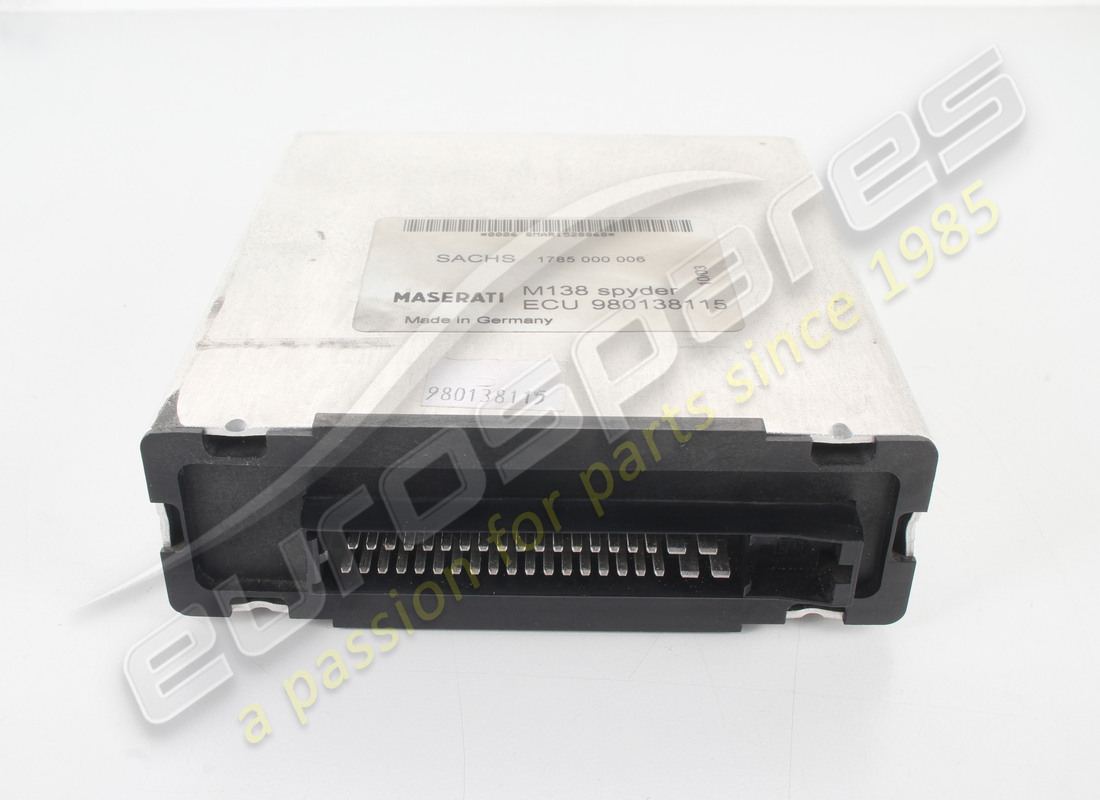 ecu skyhook maserati usada. número de pieza 980138115 (3)