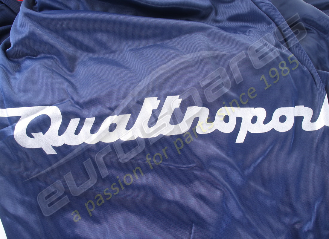 NUEVA CUBIERTA PARA COCHE MASERATI. NÚMERO DE PARTE 81547500 (3) nueva cubierta para coche maserati. número de parte 81547500 (3)