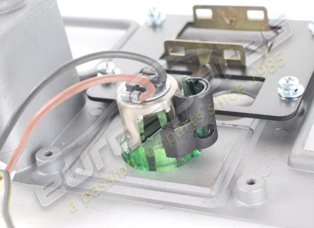 placa de túnel ferrari usada -válida para f1-. número de parte 69174100 (9)