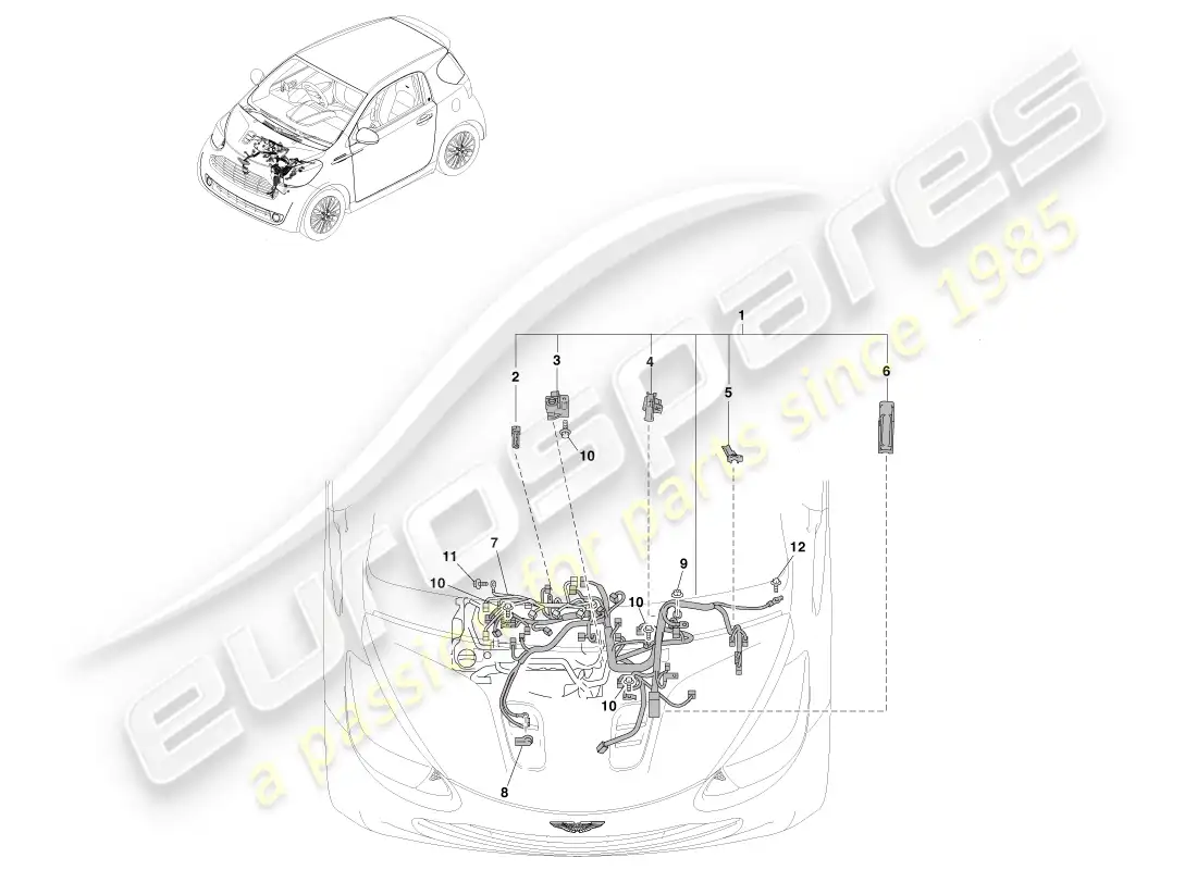 aston martin cygnet (2012) página de cableado del compartimiento del motor 2 diagrama de piezas