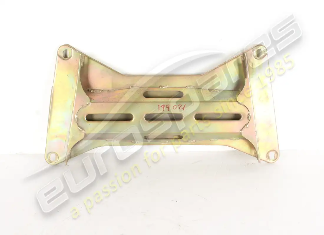 nueva ferrari placa debajo de escape. número de parte 985199021 (1)