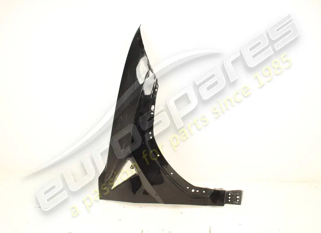 guardabarros delantero derecho lamborghini dañado. número de pieza 4ml821106a (1)