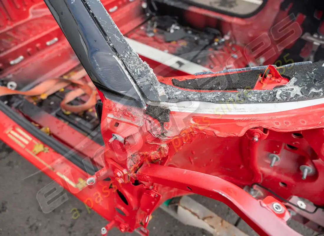 módulo frontal usado ferrari. número de pieza 985916667 (9)