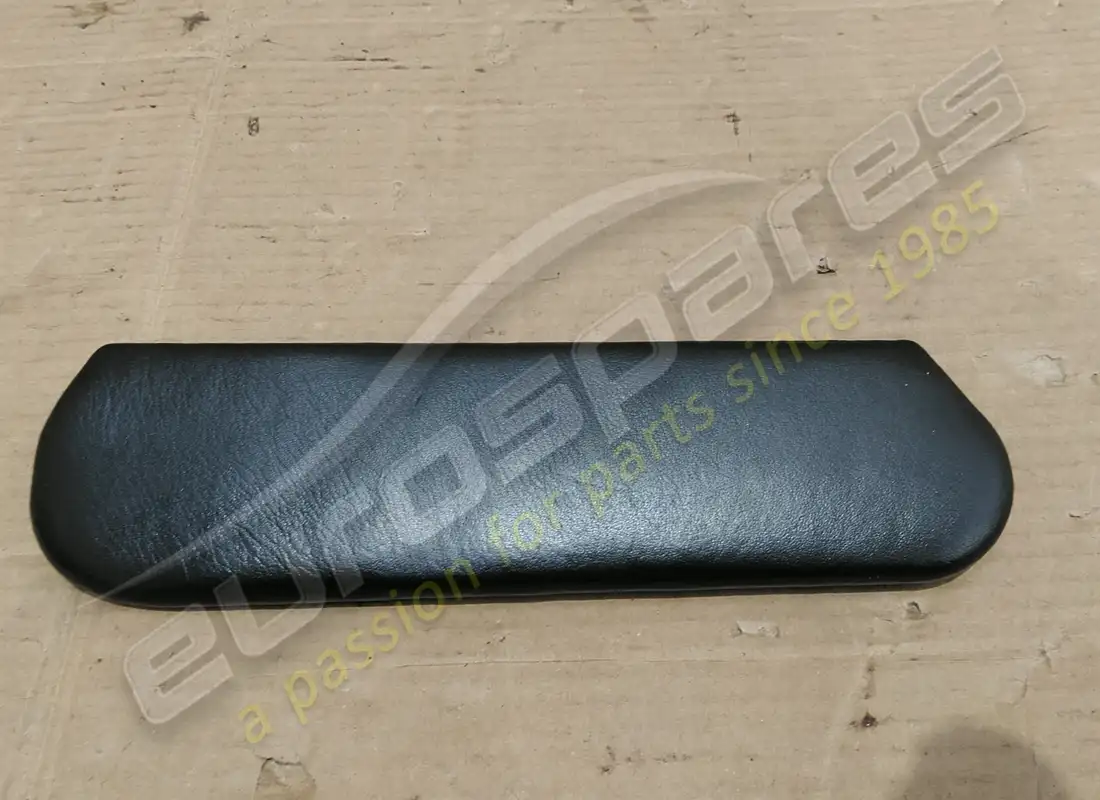 CONJUNTO DE ALMOHADILLA Aston Martin USADO, REPOSABRAZOS DE PUERTA, SUPERIOR, DERECHO. NÚMERO DE PARTE 4G4324070AAW (1)