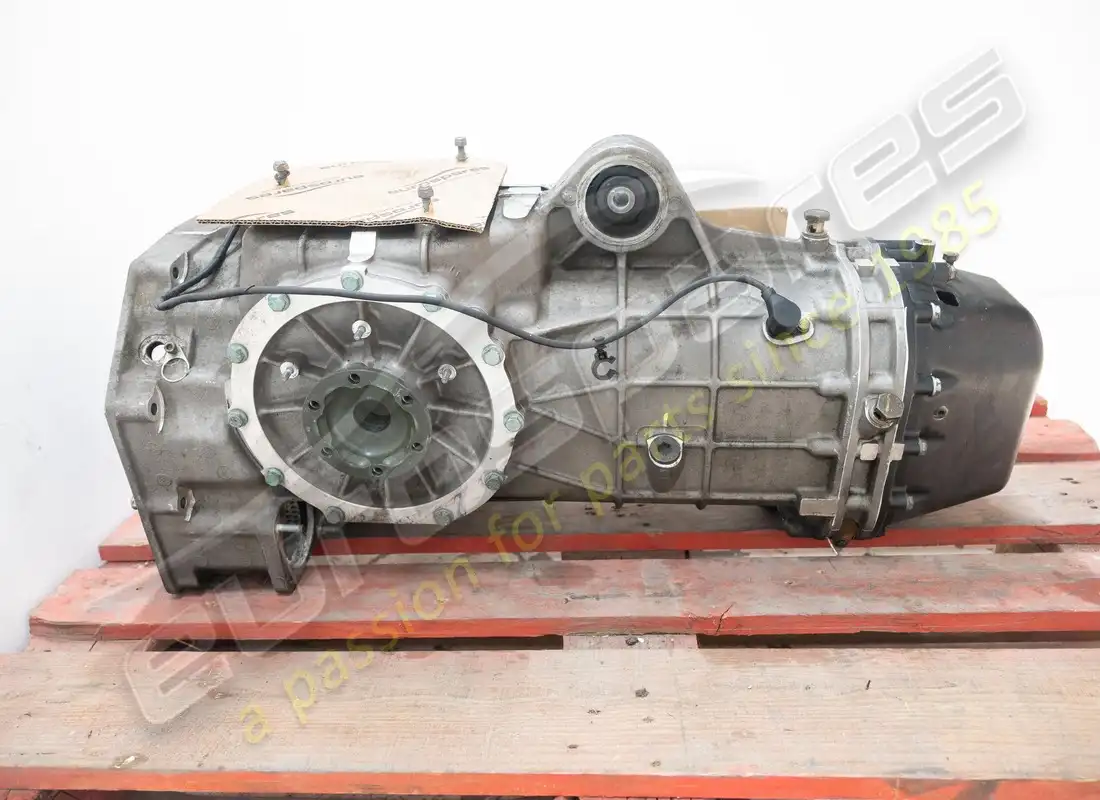 CAJA DE CAMBIOS Ferrari USADA. NÚMERO DE PARTE 177893 (1)