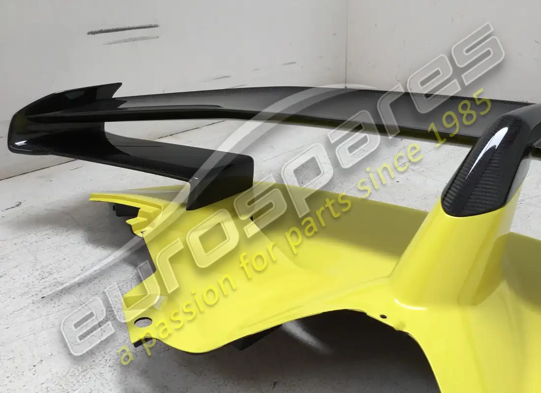NUEVO (OTRO) EUROSPARES SPOILER ALA (CARBONO BRILLANTE). NÚMERO DE PARTE EAP1490377 (3) nuevo (otro) eurospares spoiler ala (carbono brillante). número de parte eap1490377 (3)