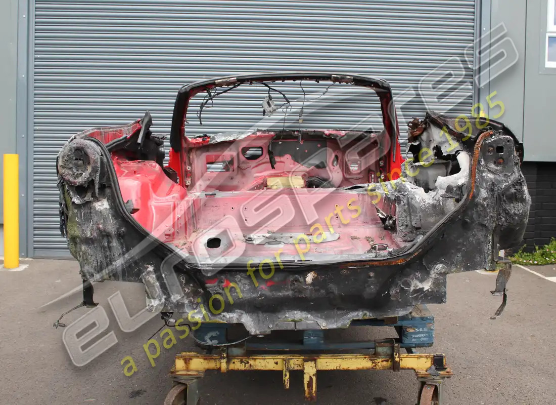 CHASIS Y CARROCERÍA TRASERO Ferrari USADOS. NÚMERO DE PARTE EAP1480020 (1)