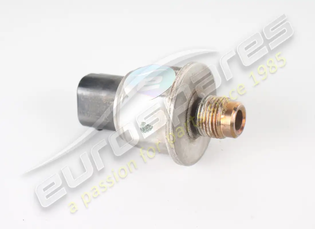 TRANSDUCTOR DE PRESIÓN USADO Aston Martin. NÚMERO DE PIEZA 4G433310214 (1)