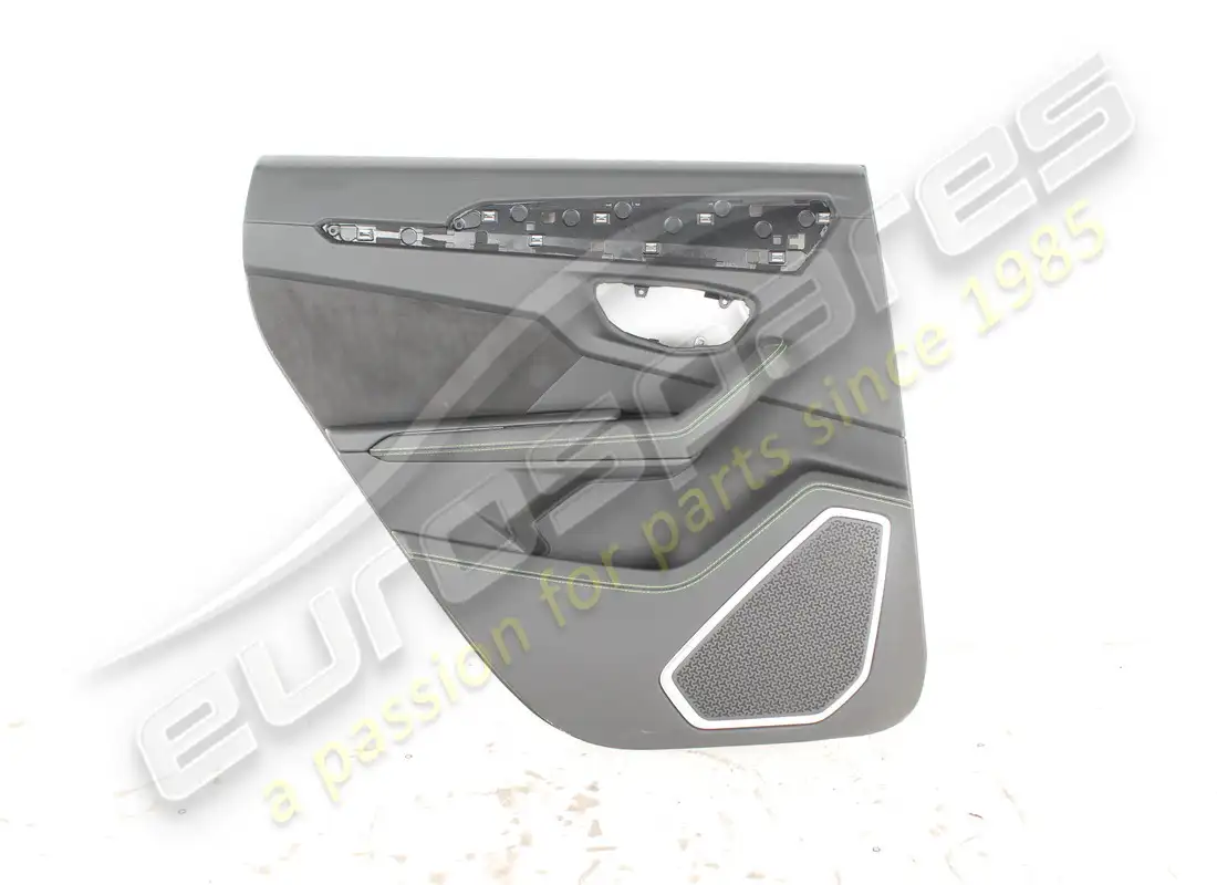 PANEL DE PUERTA Lamborghini USADO. NÚMERO DE PARTE 4ML868007001 (1)