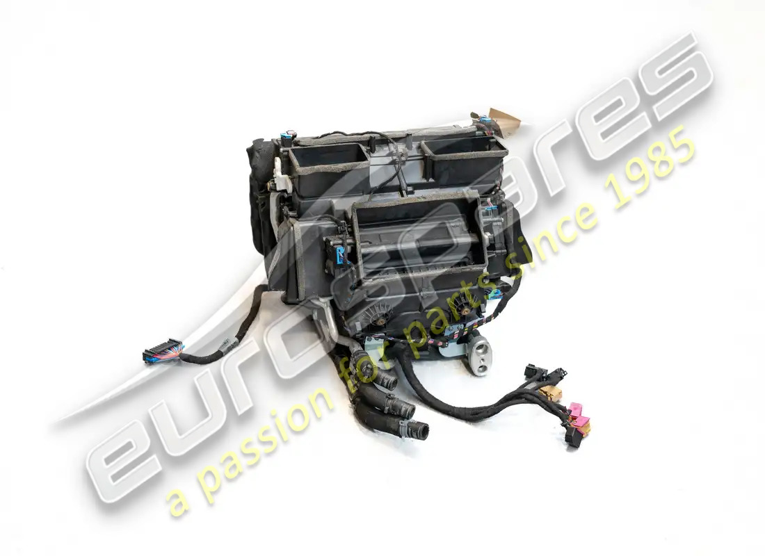 MATRIZ DEL CALENTADOR DAÑADA Lamborghini. NÚMERO DE PIEZA 400820351C (1)