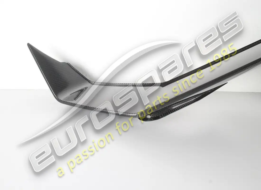 nuevo (otro) lamborghini moldura de esquina. número de pieza 470807138 (3)