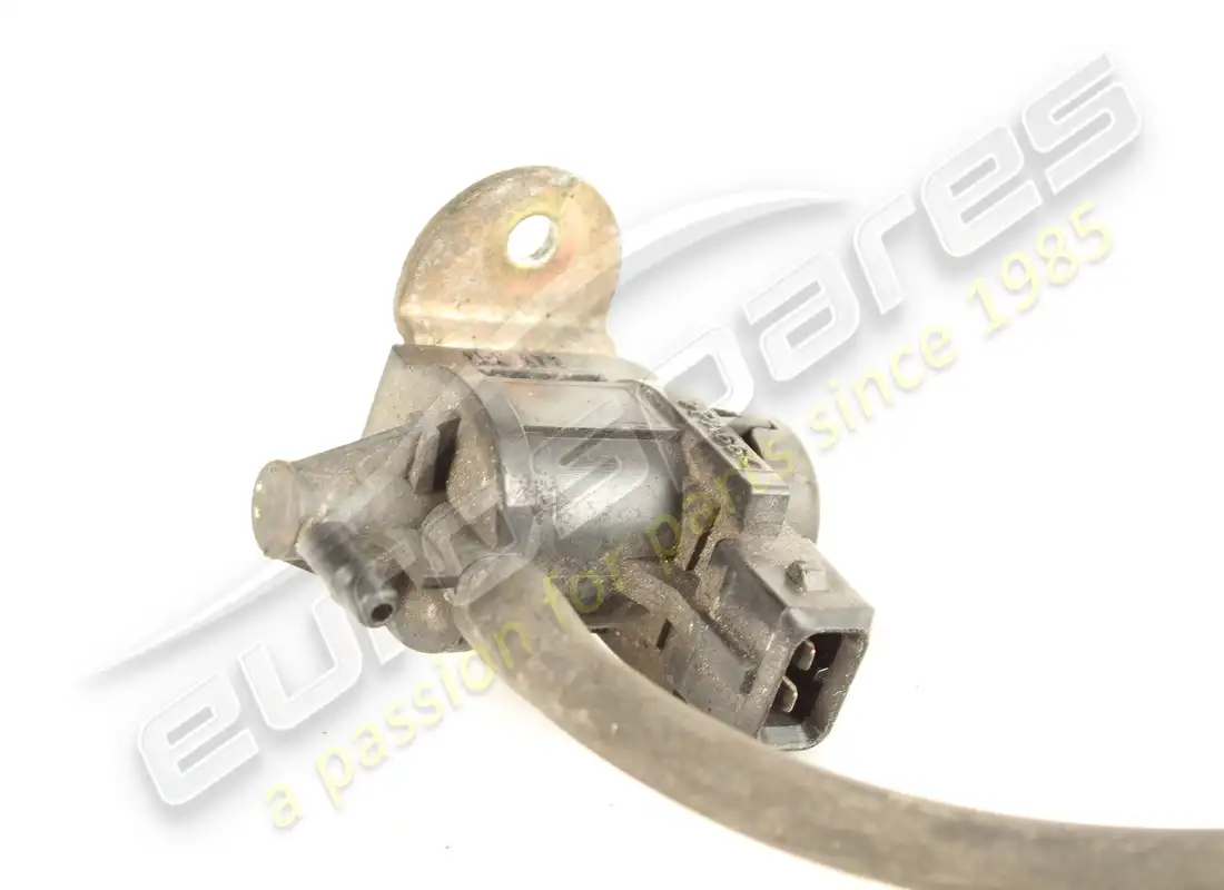 válvula solenoide ferrari usada. número de parte 159177 (3)