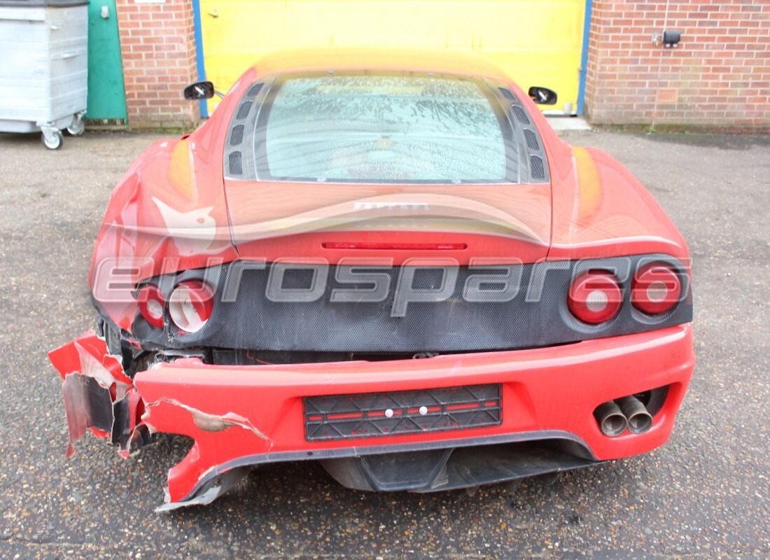 ferrari 360 challenge stradale con 20,367 kilómetros, en preparación para desmantelamiento #5
