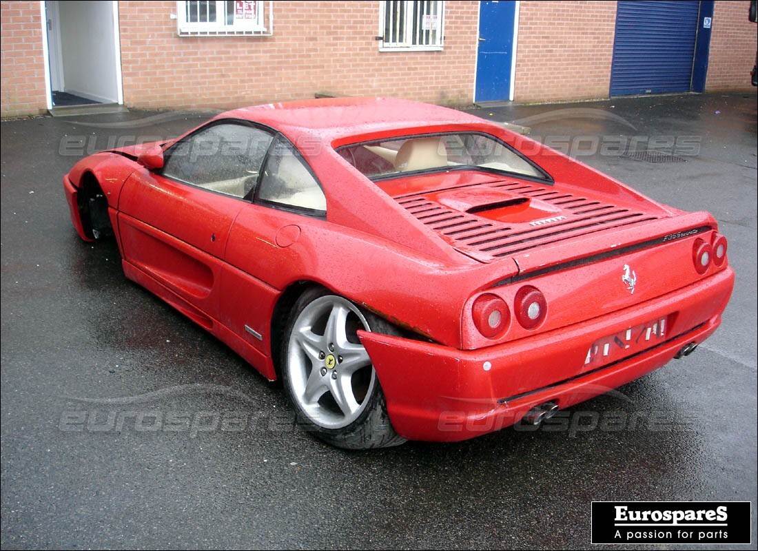 ferrari 355 (5.2 motronic) con 11,048 miles, preparándose para desmantelar #5