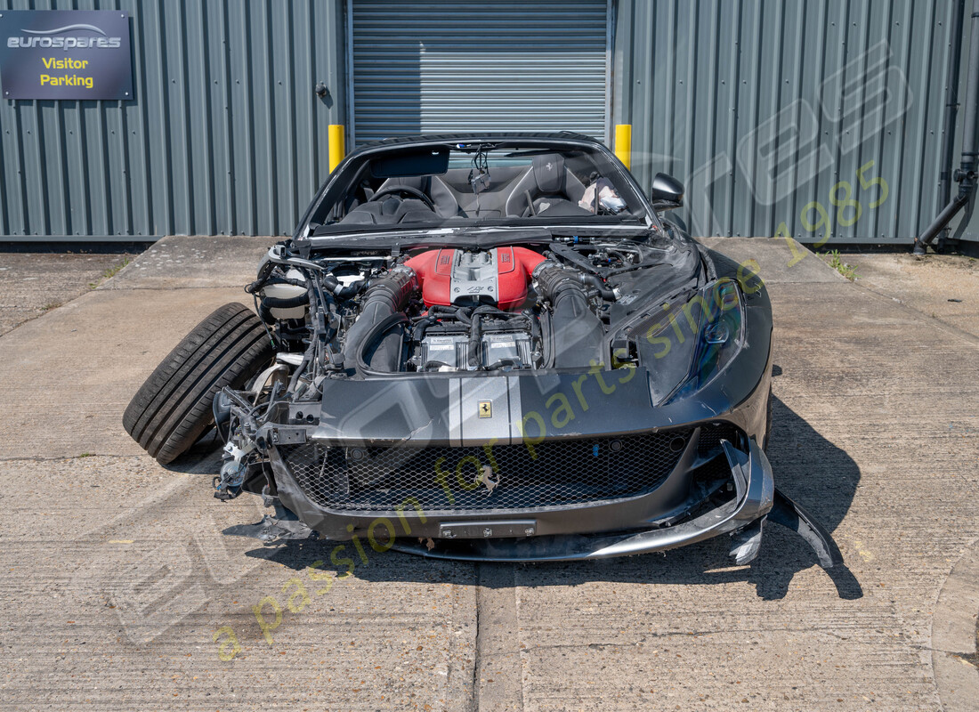 ferrari 812 gts con 620 millas, preparándose para el desmantelamiento de #8