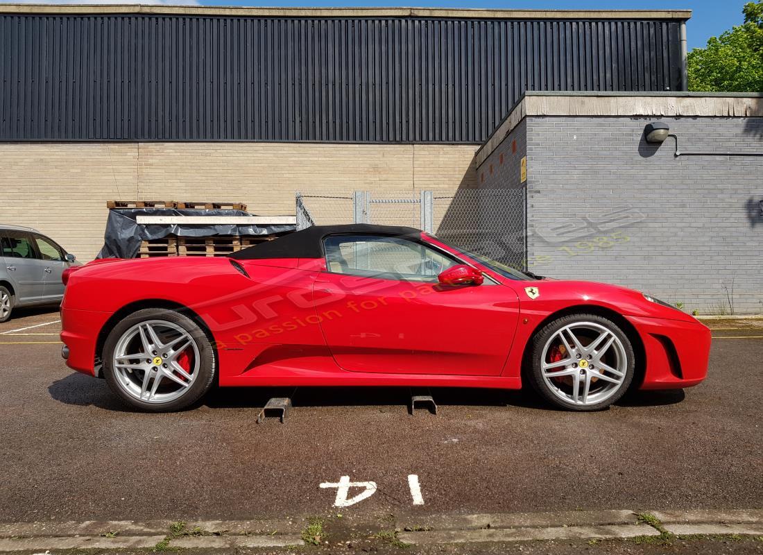 ferrari f430 spider (rhd) con desconocido, preparándose para desmantelar #6