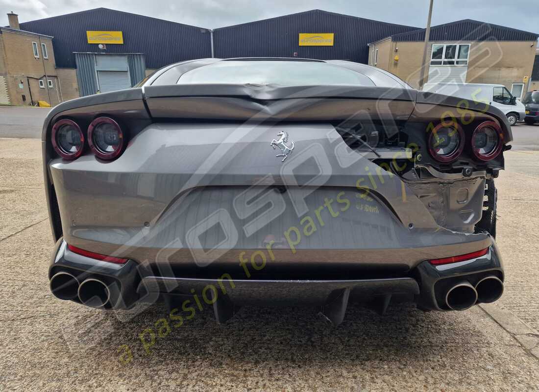 ferrari 812 superfast (rhd) con 4,073 miles, preparándose para desmantelar #4