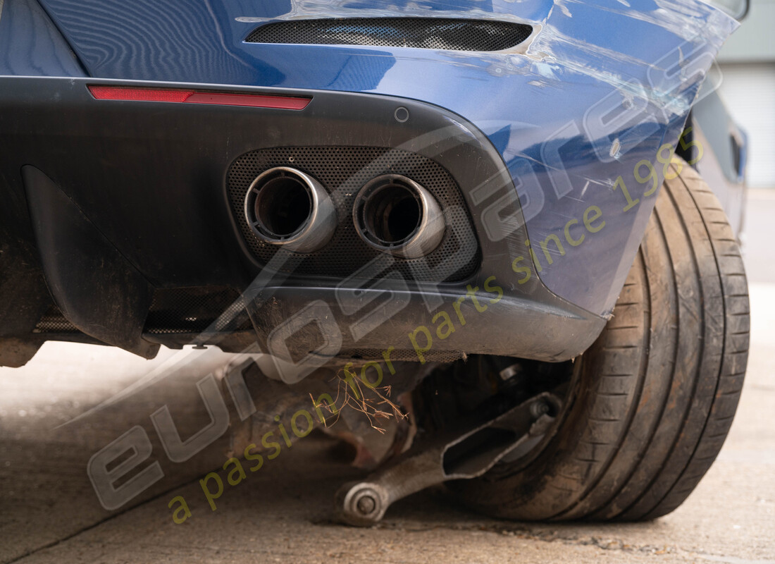 ferrari gtc4 lusso (rhd) con tbc, preparándose para el desmantelamiento #29