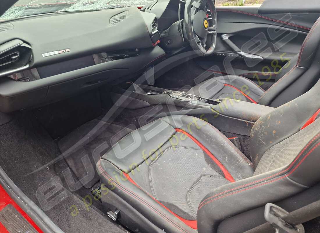 ferrari 296 gts con 2525 millas, preparándose para el desmantelamiento de #11