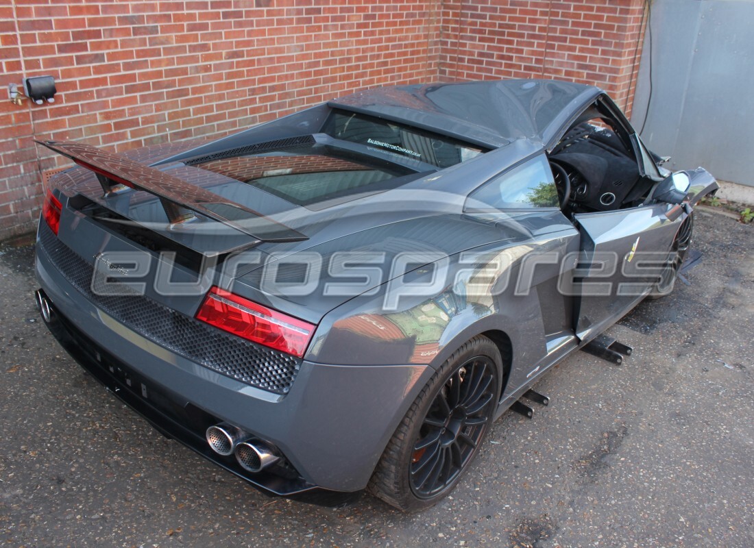 lamborghini lp560-2 coupe 50 (2014) con 7,461 miles, preparándose para desmantelar #3
