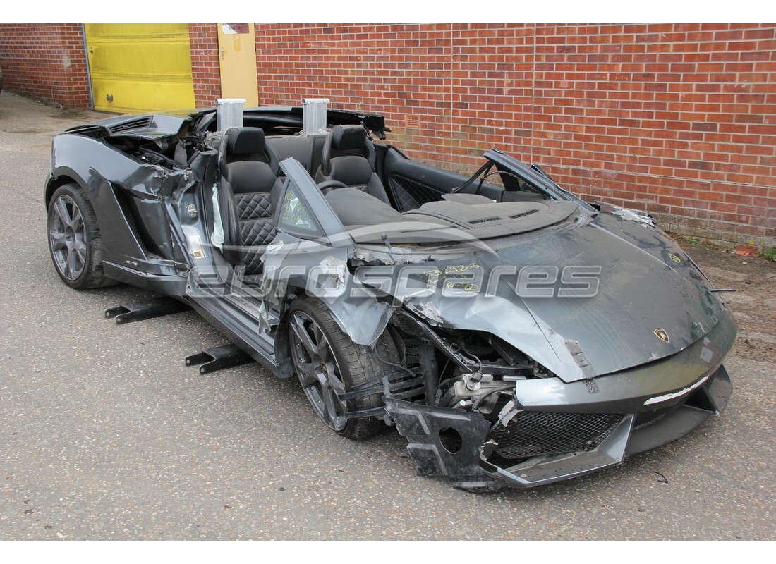 lamborghini lp560-4 spider (2010) con 8,000 miles, preparándose para desmantelar #7