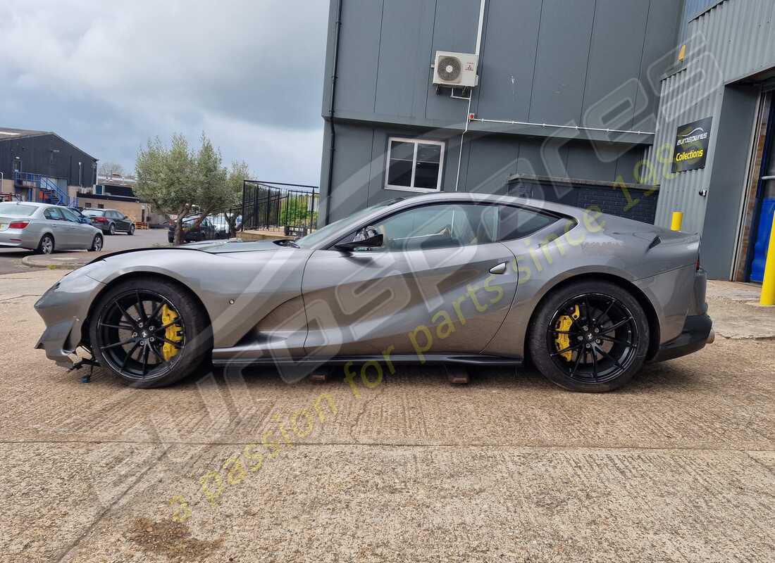 ferrari 812 superfast (rhd) con 4,073 miles, preparándose para desmantelar #2