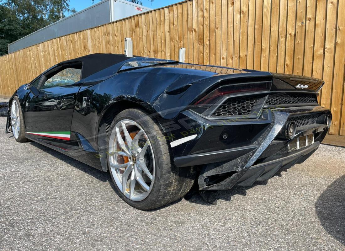 lamborghini 2019 (performante spyder) con 1,589 miles, preparándose para desmantelar #2
