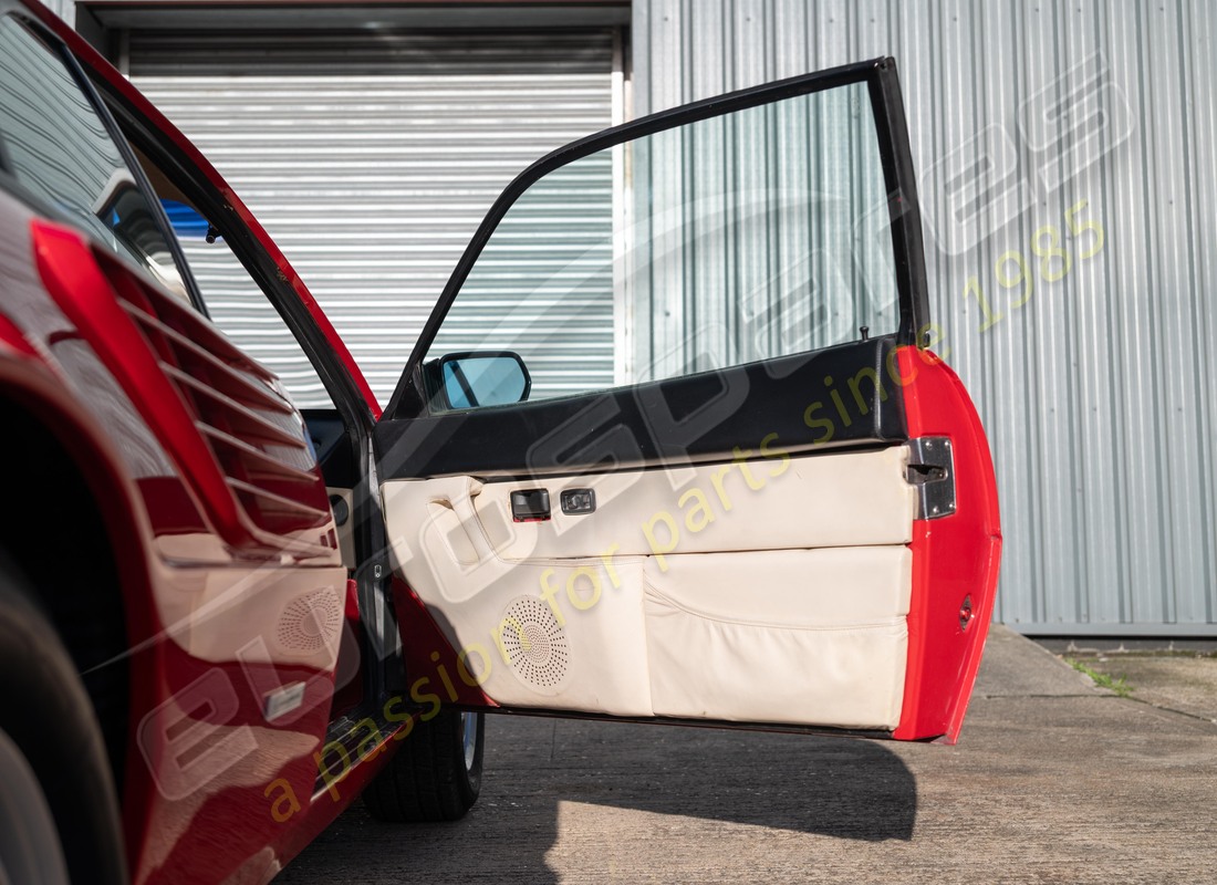 ferrari mondial 3.2 qv (1987) con 83223, preparándose para desmantelar #21