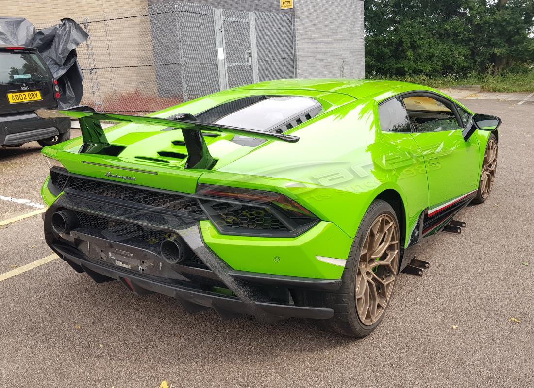 lamborghini performante coupe (2018) con 6,976 miles, preparándose para desmantelar #5