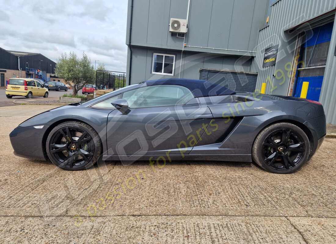 lamborghini gallardo spyder (2008) con 42,136 miles, preparándose para desmantelar #2