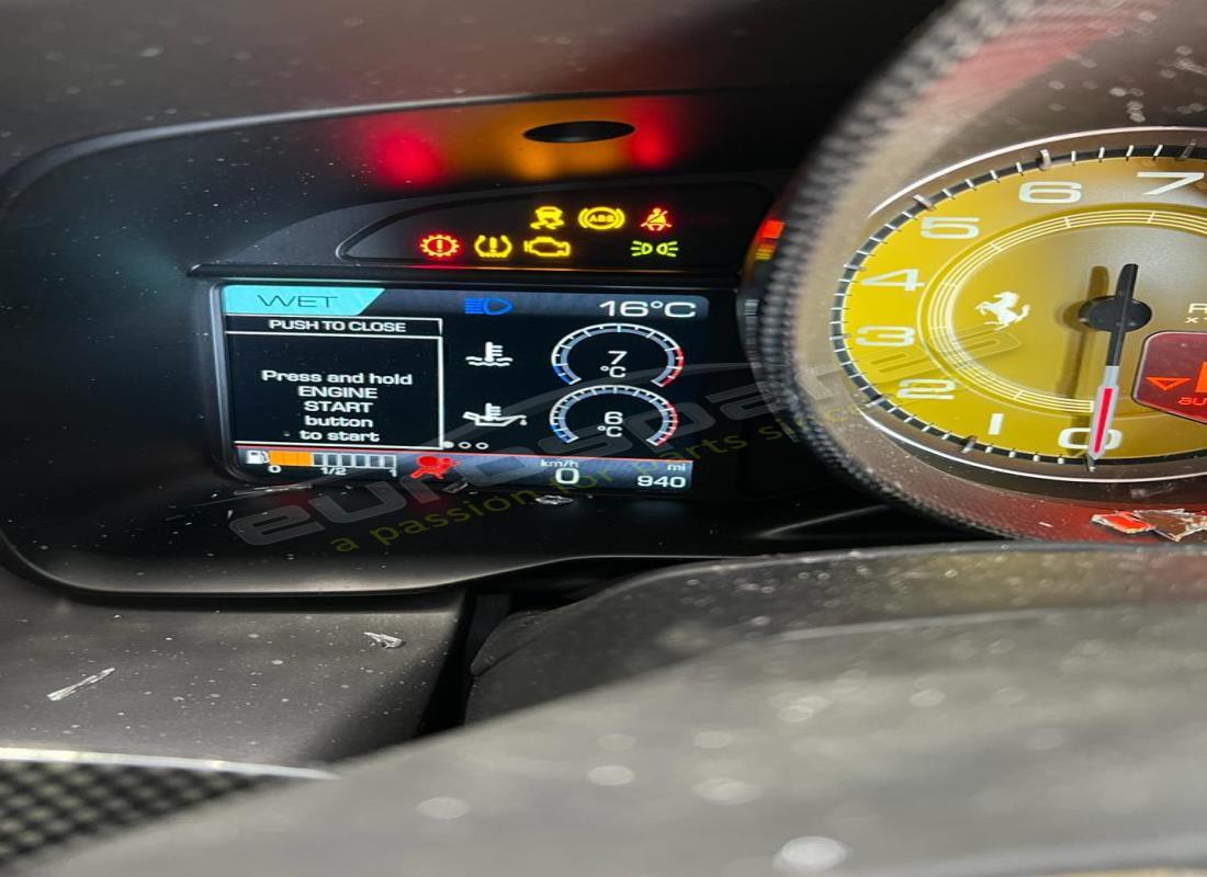 ferrari f8 spider con 940 millas, preparándose para el desmantelamiento #20