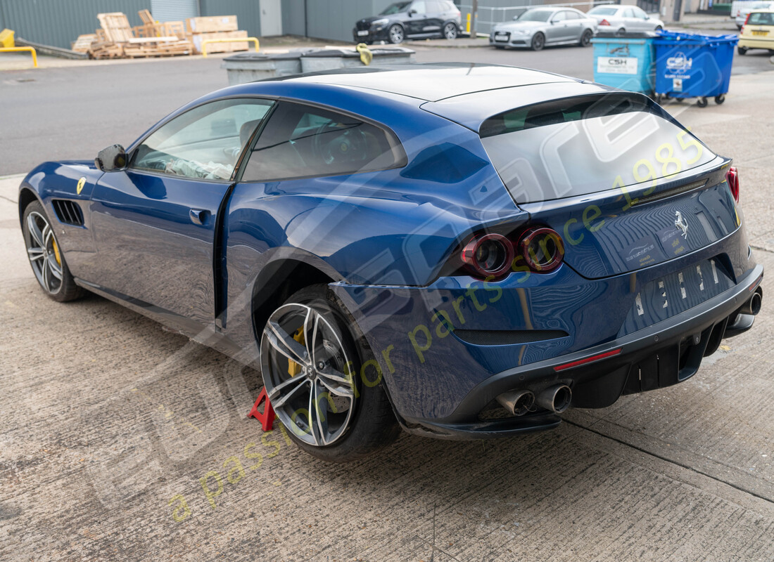 ferrari gtc4 lusso (rhd) con tbc, preparándose para el desmantelamiento #3