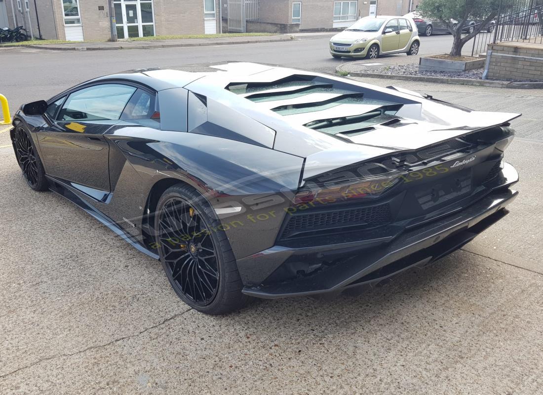 lamborghini lp740-4 s coupe (2018) con 6,254 miles, preparándose para desmantelar #3