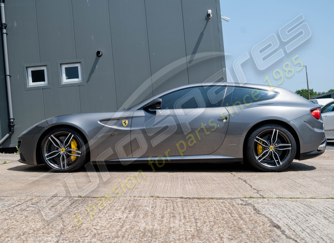 ferrari ff (europe) con 67978 kms, en preparación para el desmantelamiento #2