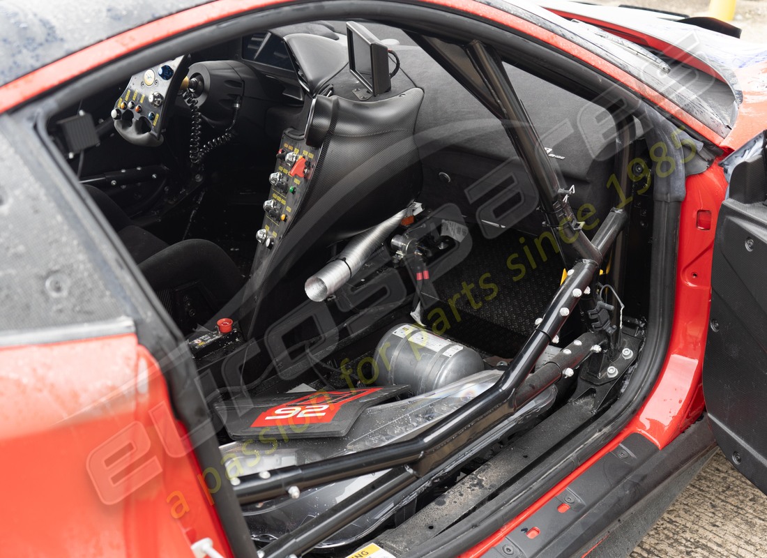 ferrari 488 challenge con 3900km, preparándose para desmantelar #20