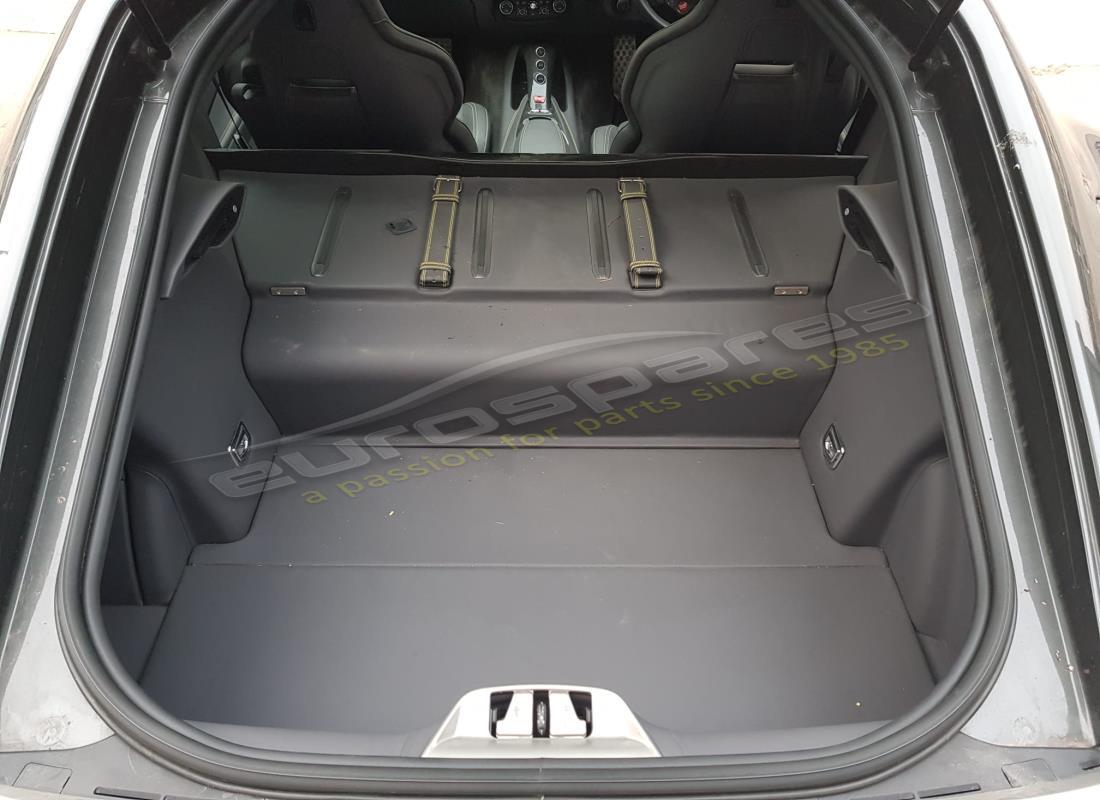 ferrari f12 berlinetta (rhd) con 16,082 miles, preparándose para desmantelar #14