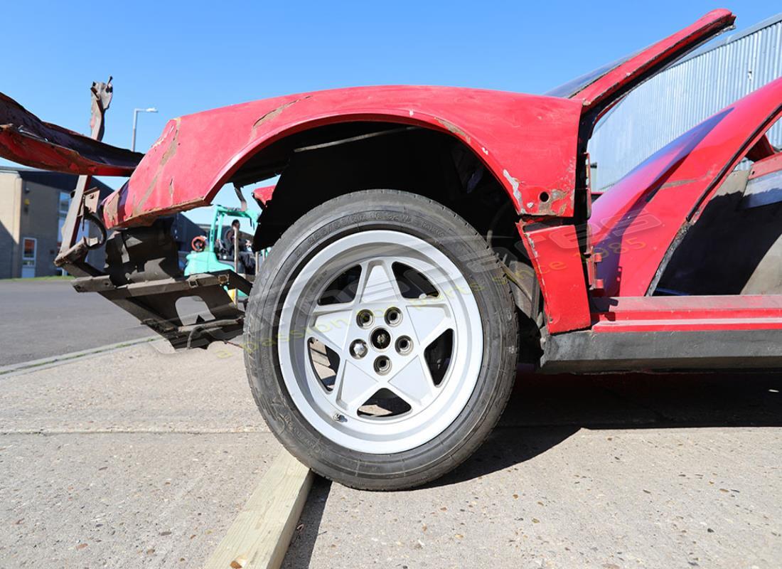 ferrari 328 (1988) con n/a, preparándose para el desmantelamiento #14