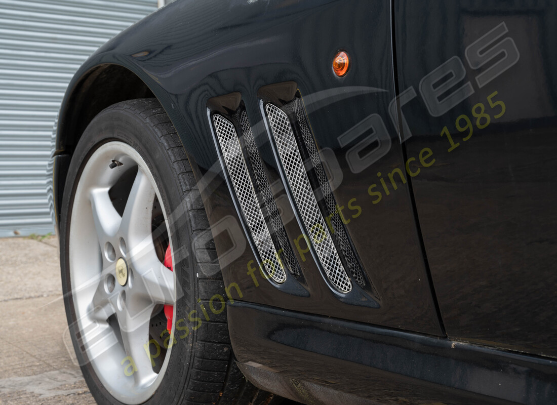 ferrari 550 maranello con 122523, preparándose para desmantelar #30