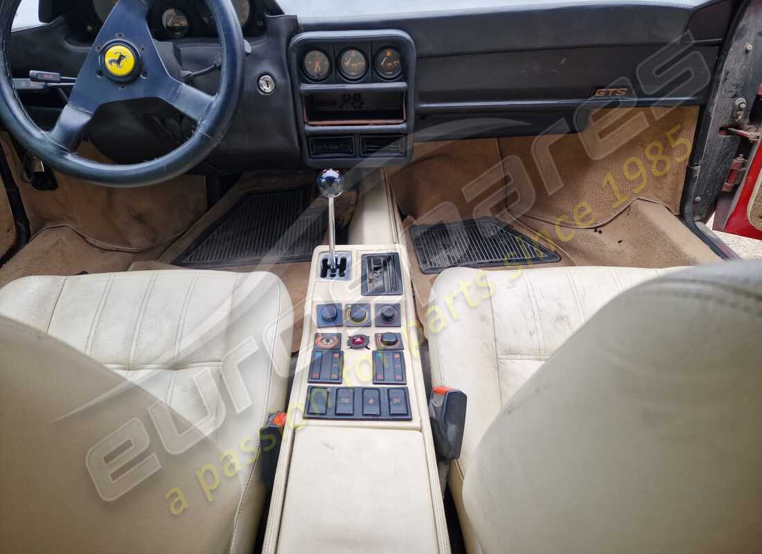 ferrari 328 (1985) con 28,673 kilómetros, en preparación para desmantelamiento #11