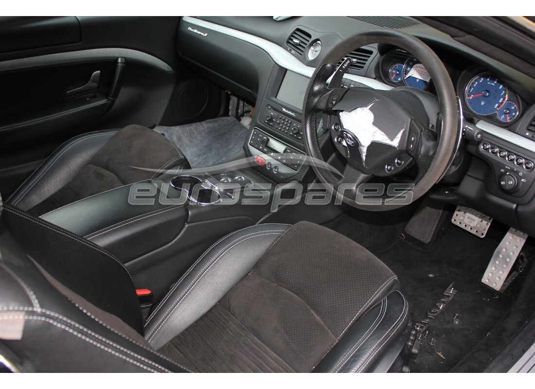 maserati granturismo (2009) con 20,530 miles, preparándose para desmantelar #6