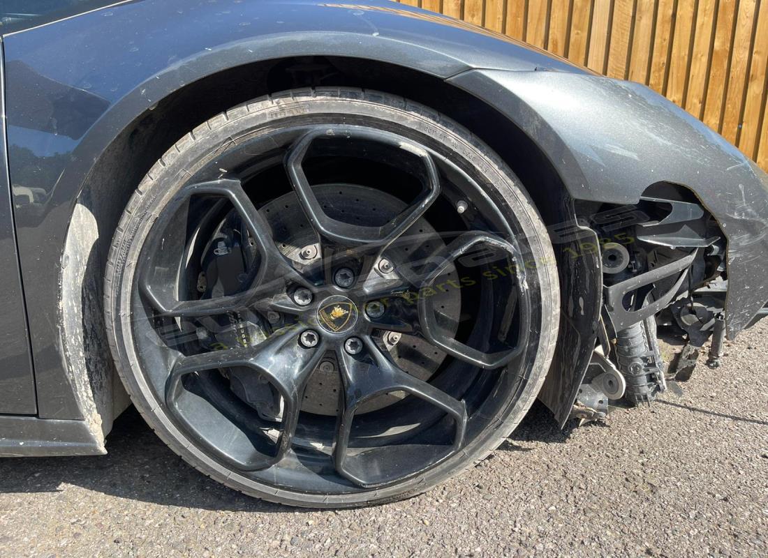 lamborghini 2015 (lp610-4 coupe) con 18,603 miles, preparándose para desmantelar #13