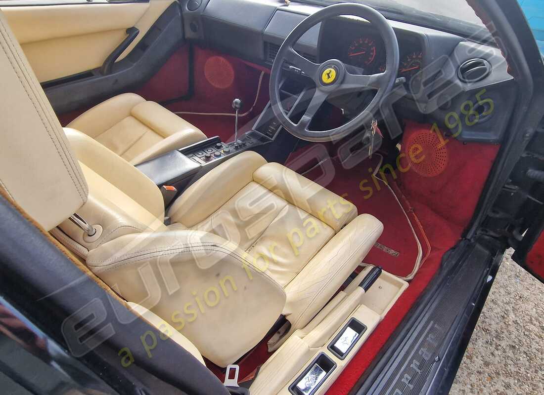 ferrari testarossa (1990) con 35,976 miles, preparándose para desmantelar #9